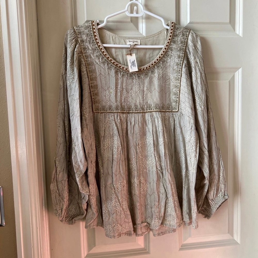 World market top for women size S/M / New :)